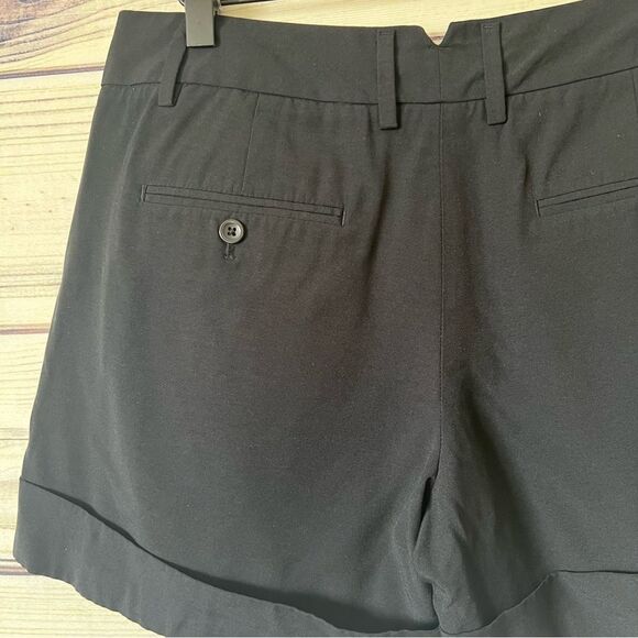 Gap True Black Tailored Cuffed 4” High Waist Flattering Trouser Shorts - Picture 5 of 8